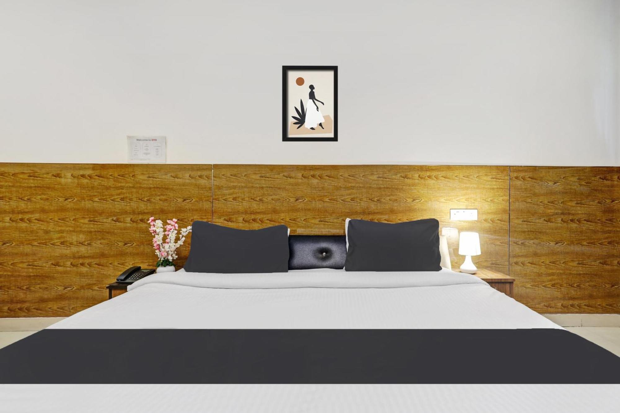 Hotel O Pratap Plaza Бхаратпур Экстерьер фото