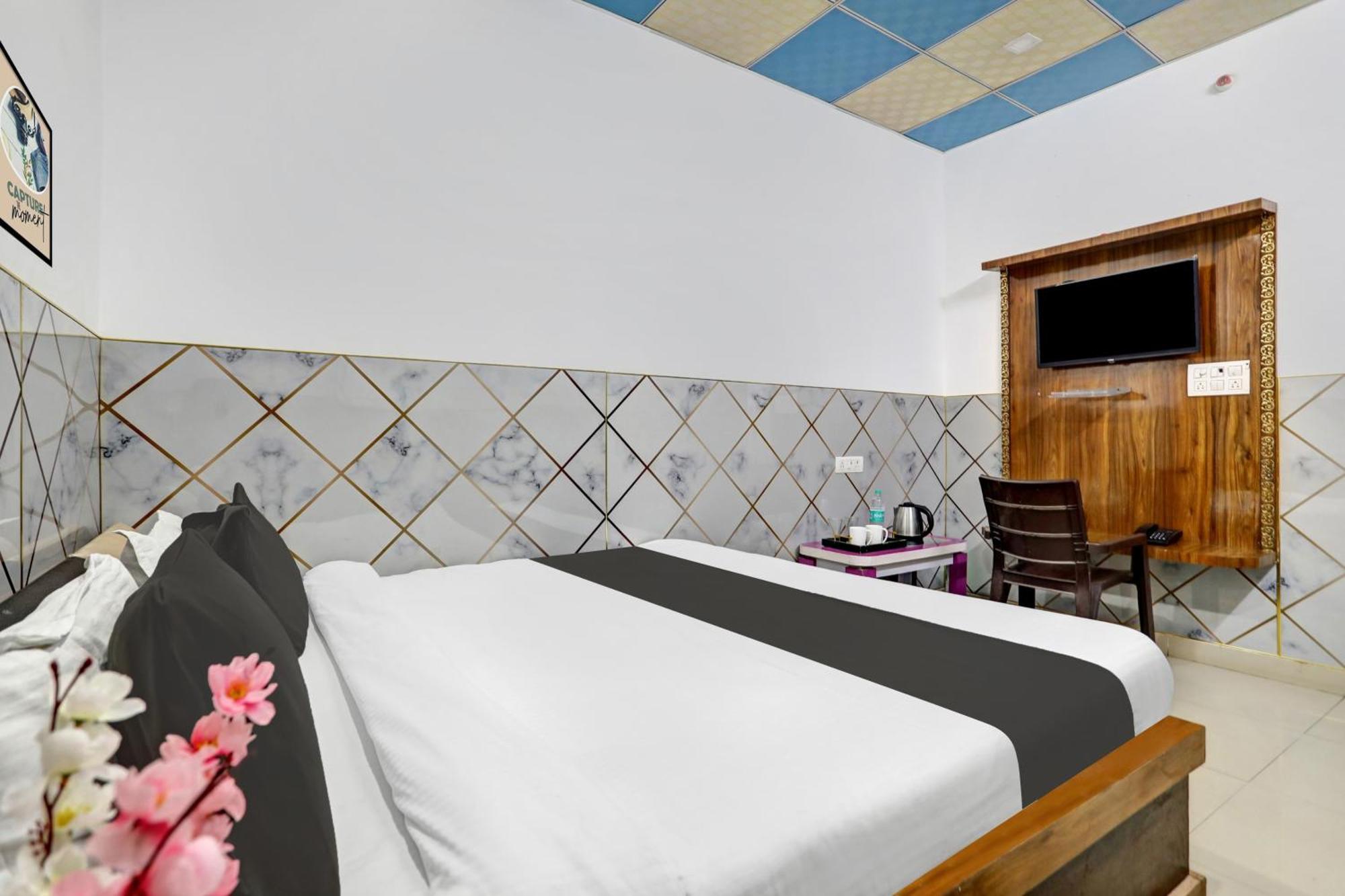 Hotel O Pratap Plaza Бхаратпур Экстерьер фото