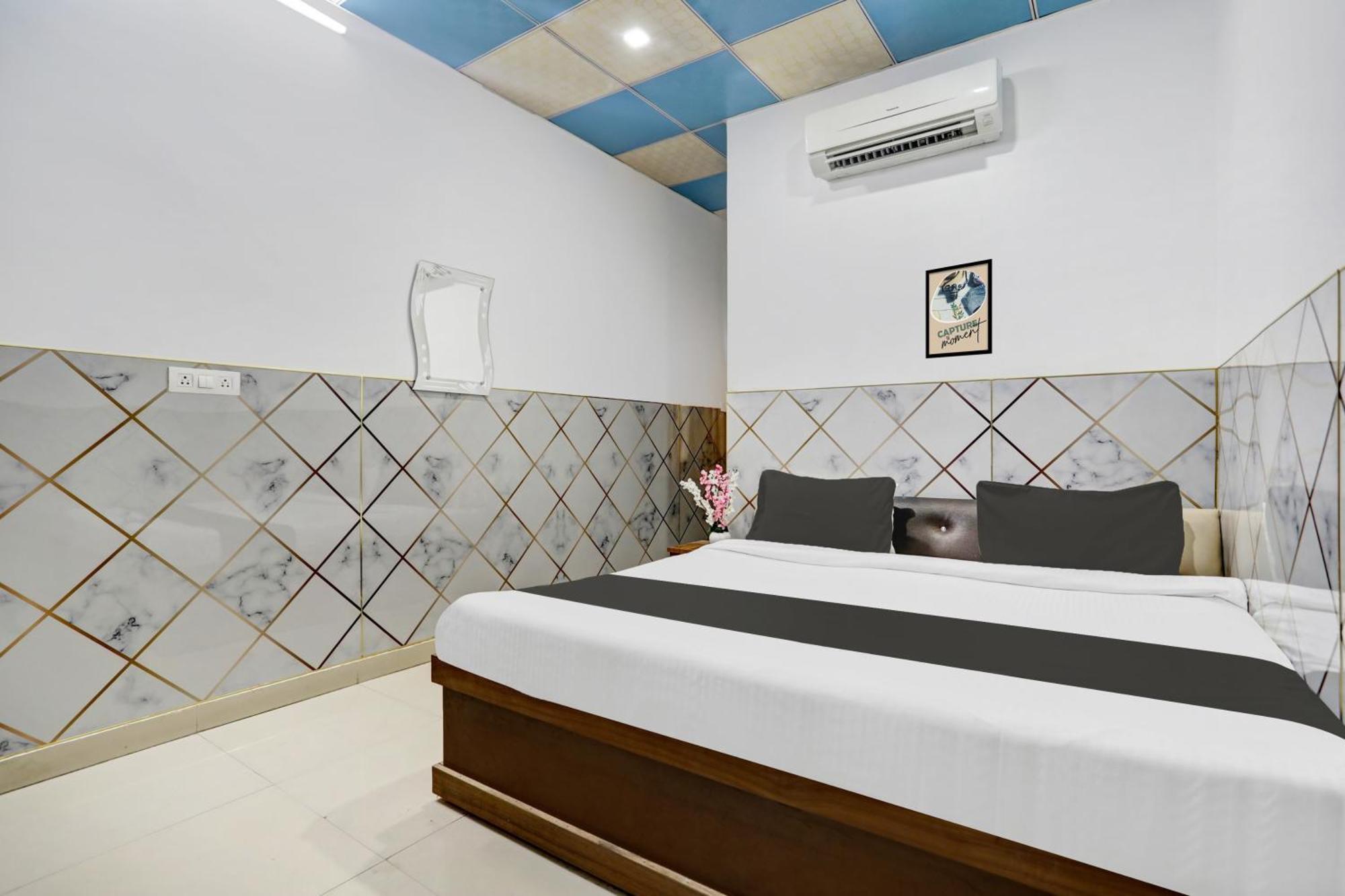 Hotel O Pratap Plaza Бхаратпур Экстерьер фото