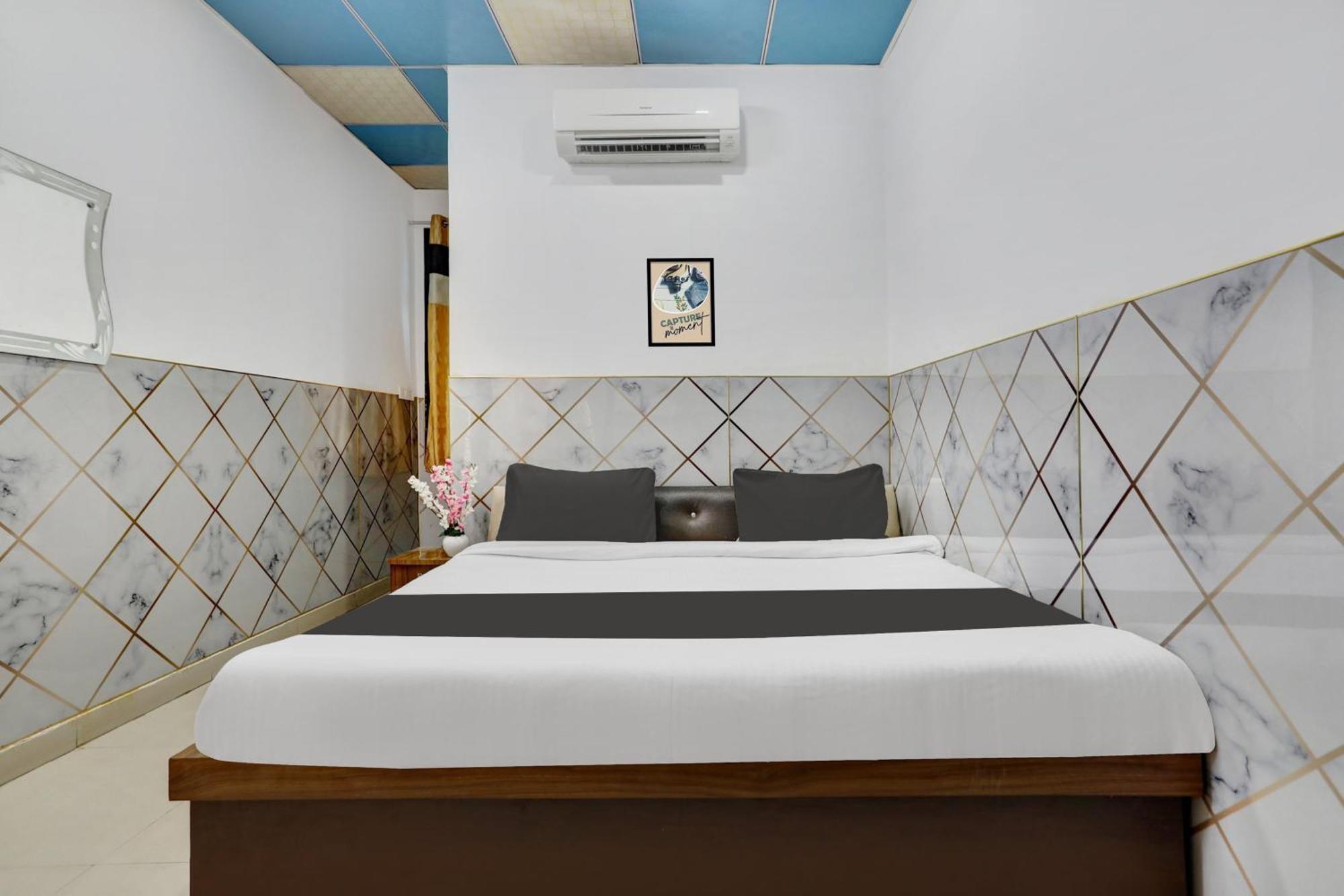 Hotel O Pratap Plaza Бхаратпур Экстерьер фото